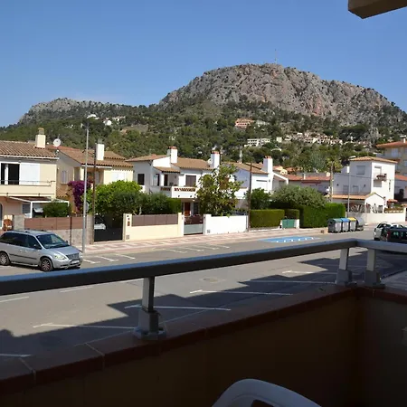 Economico Cerca De La Playa, Con Terraza Y Parking En - Es-323-48 * 레스타르티트